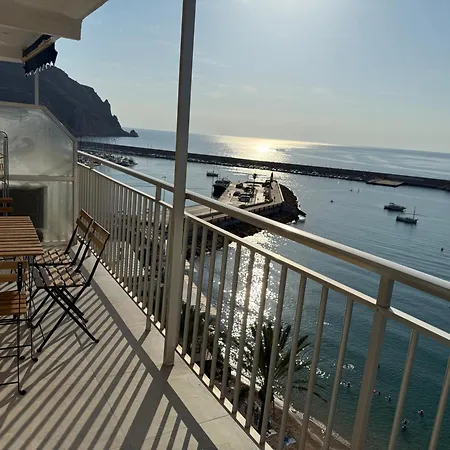 With Lovely Sea Views *